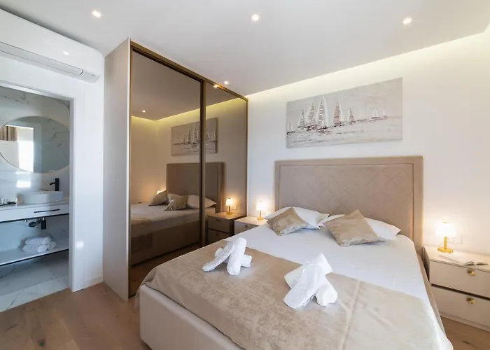 Blue Wave * 特罗吉尔