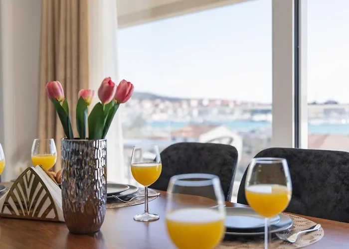 Blue Wave * 特罗吉尔