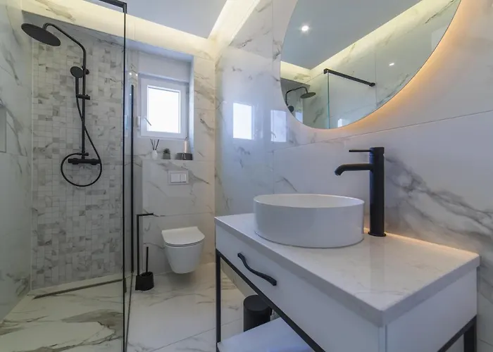 Blue Wave 特罗吉尔